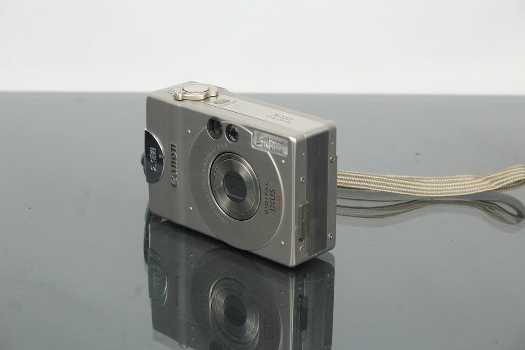 Canon Digital IXUS - Dutch|Thrift