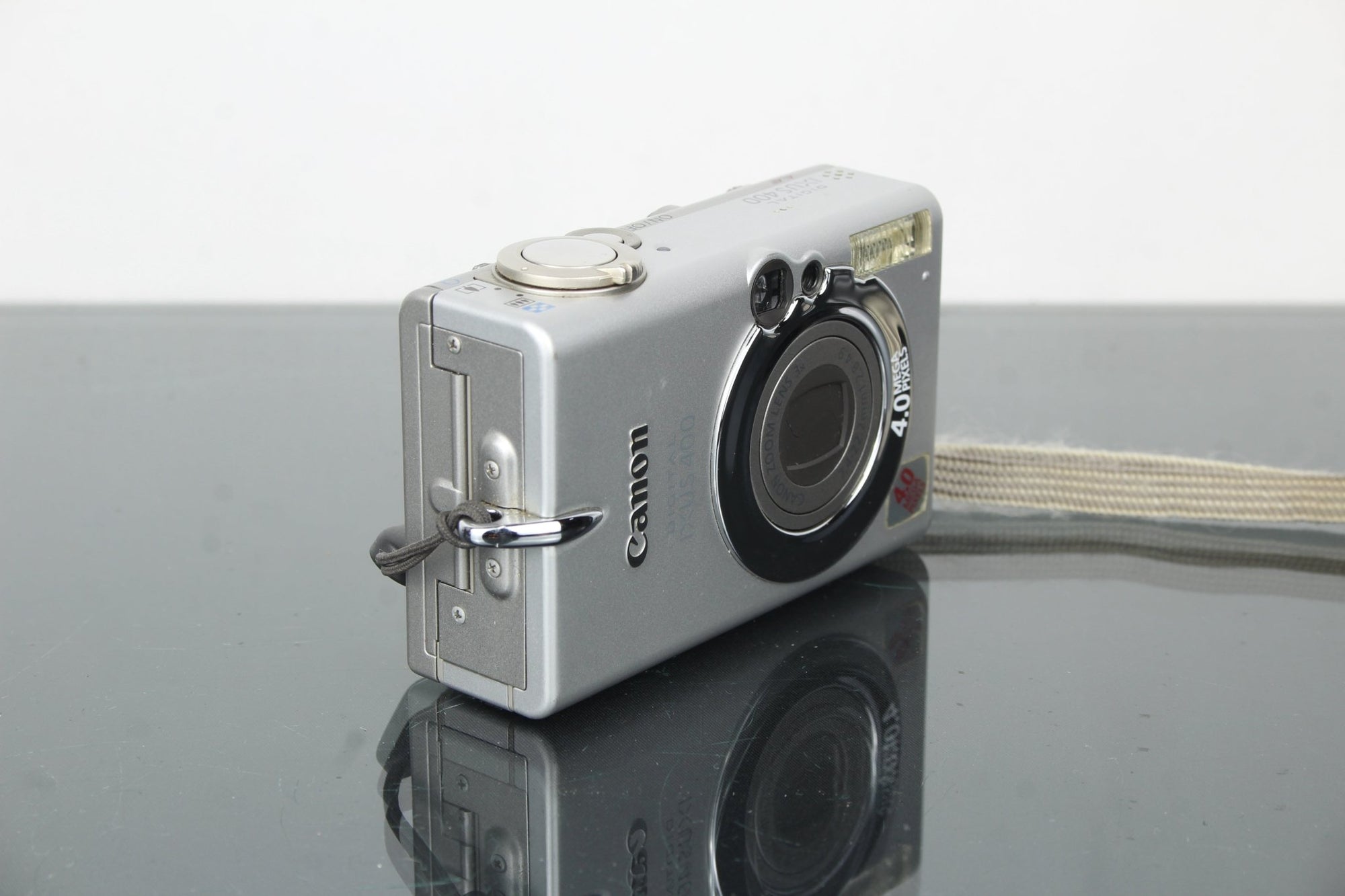 Canon Digital IXUS 400 - Dutch|Thrift