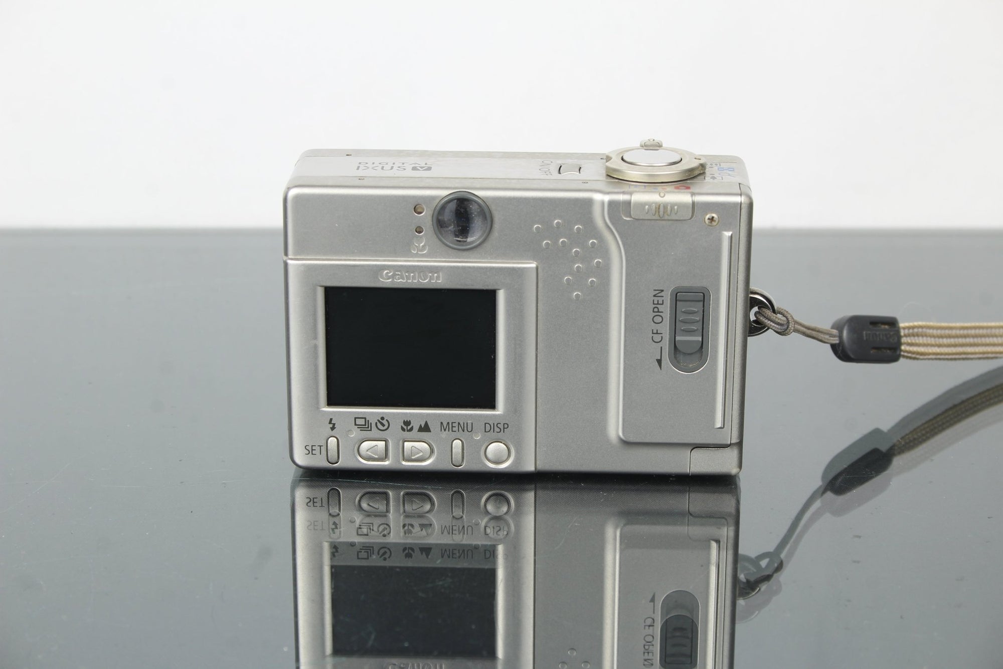 Canon Digital IXUS V - Dutch|Thrift