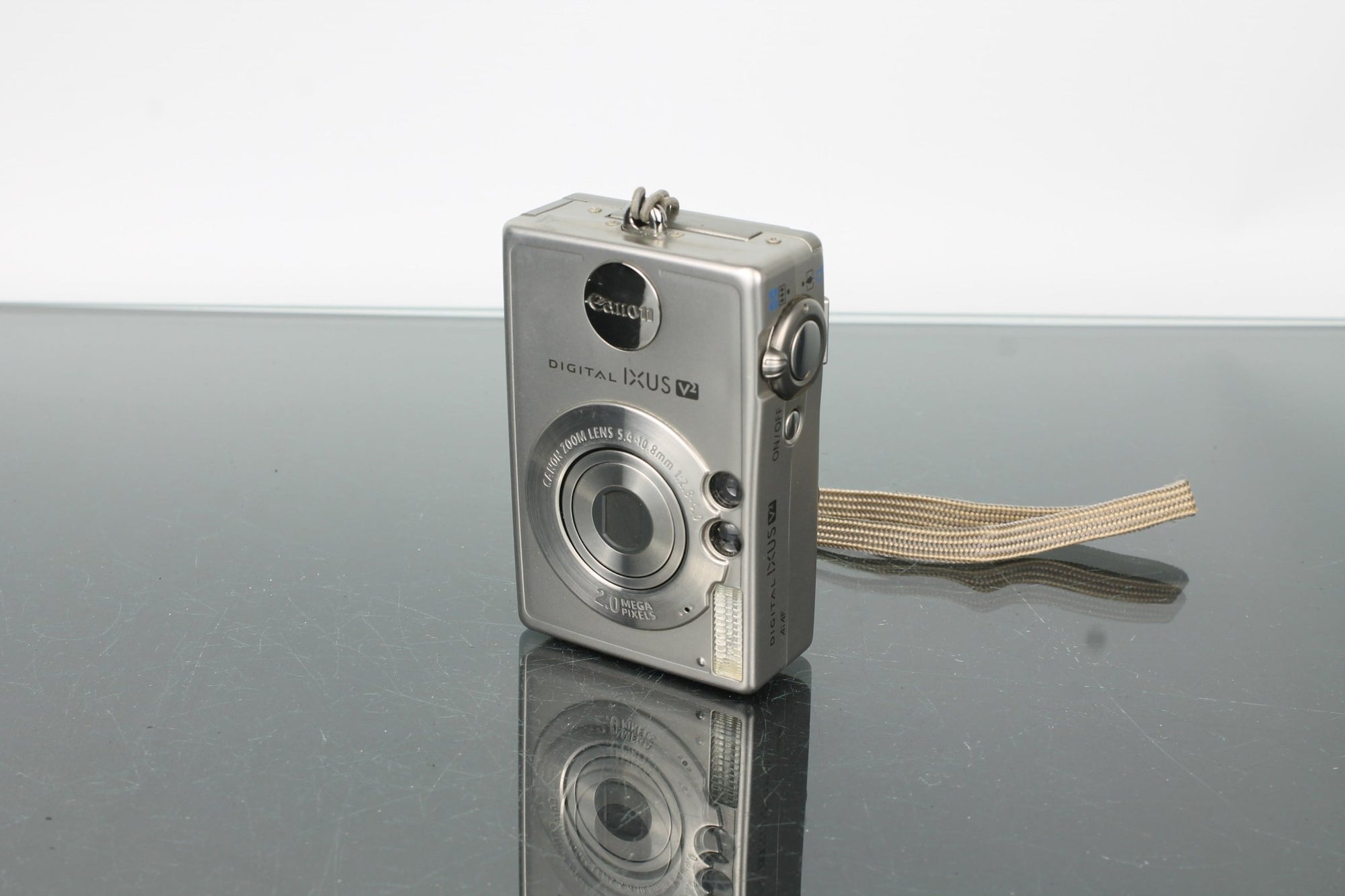 Canon Digital IXUS V2 - Dutch|Thrift