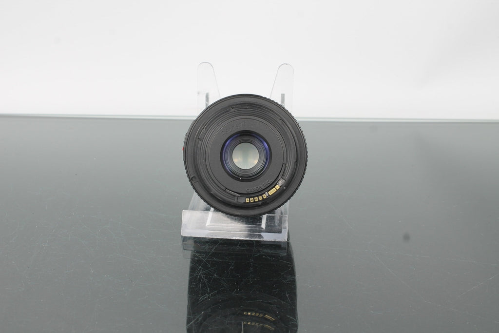 Canon EF 28 - 80mm f/3.5 - 5.6 - Dutch|Thrift