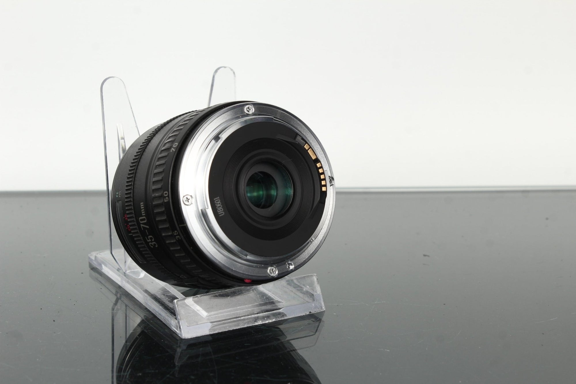 Canon EF 35 - 70mm f/3.5 - 4.5 - Dutch|Thrift