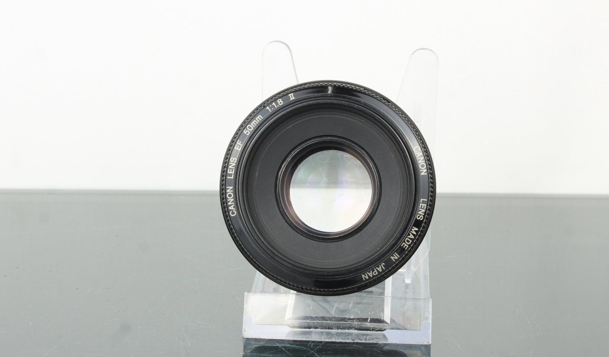 Canon EF 50mm 1:1.8 (EF Mount) - Dutch|Thrift