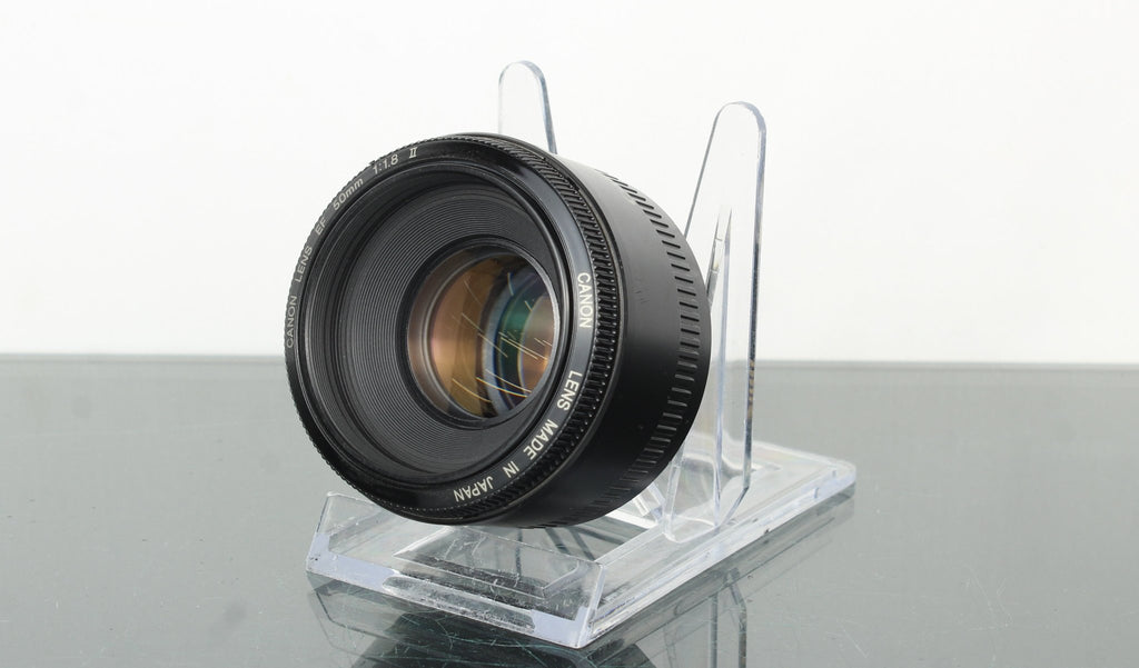 Canon EF 50mm 1:1.8 (EF Mount) - Dutch|Thrift