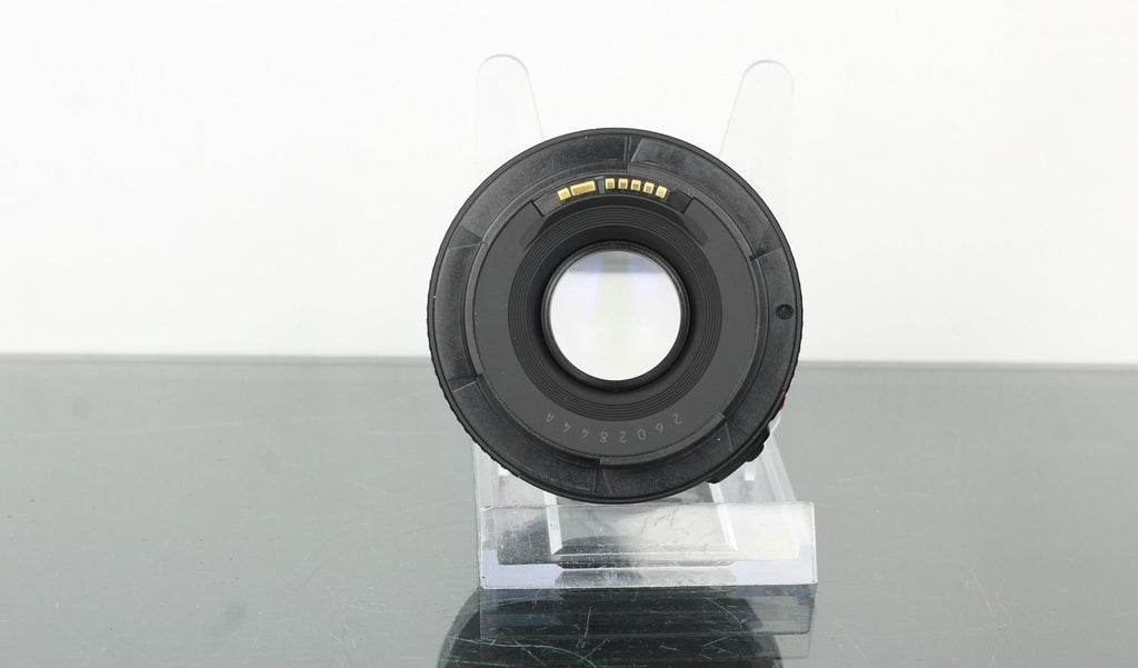 Canon EF 50mm 1:1.8 (EF Mount) - Dutch|Thrift
