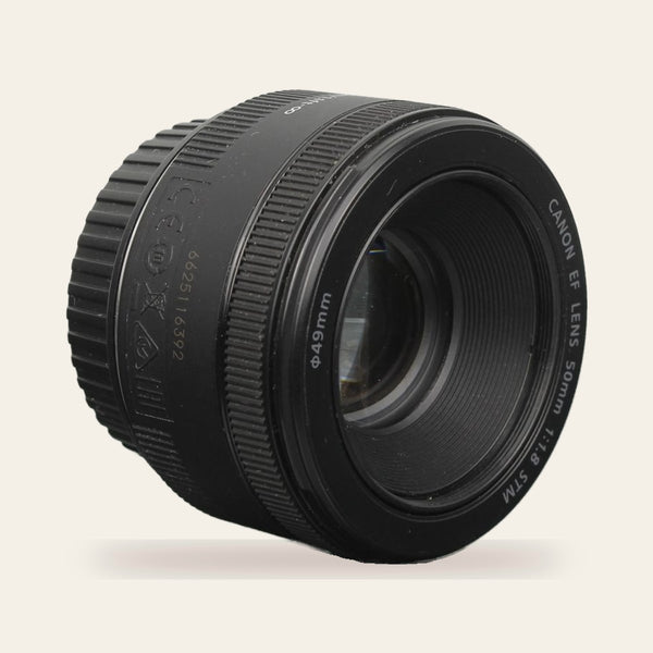 Canon EF 50mm f/1.8 STM