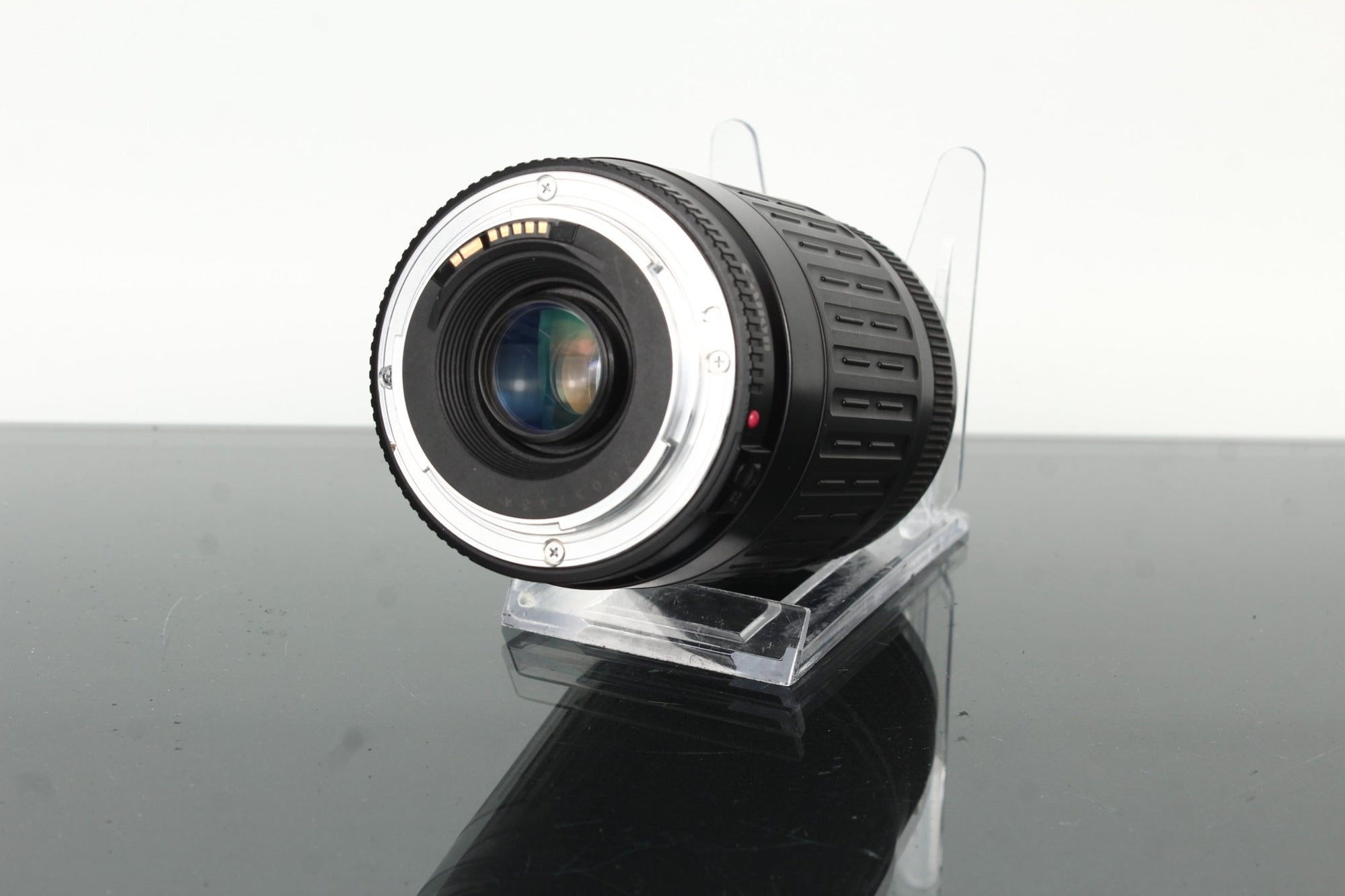 Canon EF 75 - 300mm 1:4 - 5.6 III - Dutch|Thrift