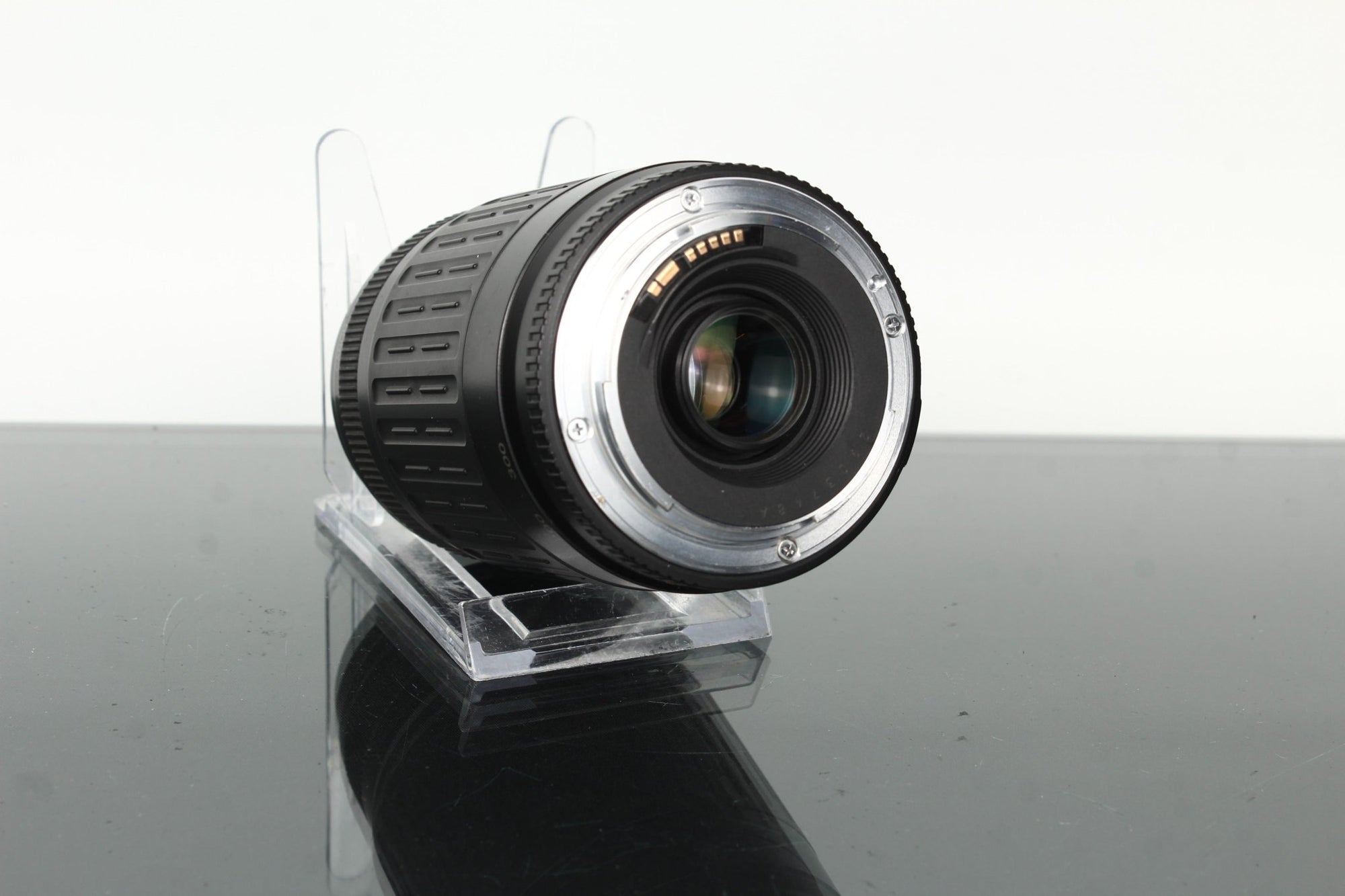 Canon EF 75 - 300mm 1:4 - 5.6 III - Dutch|Thrift