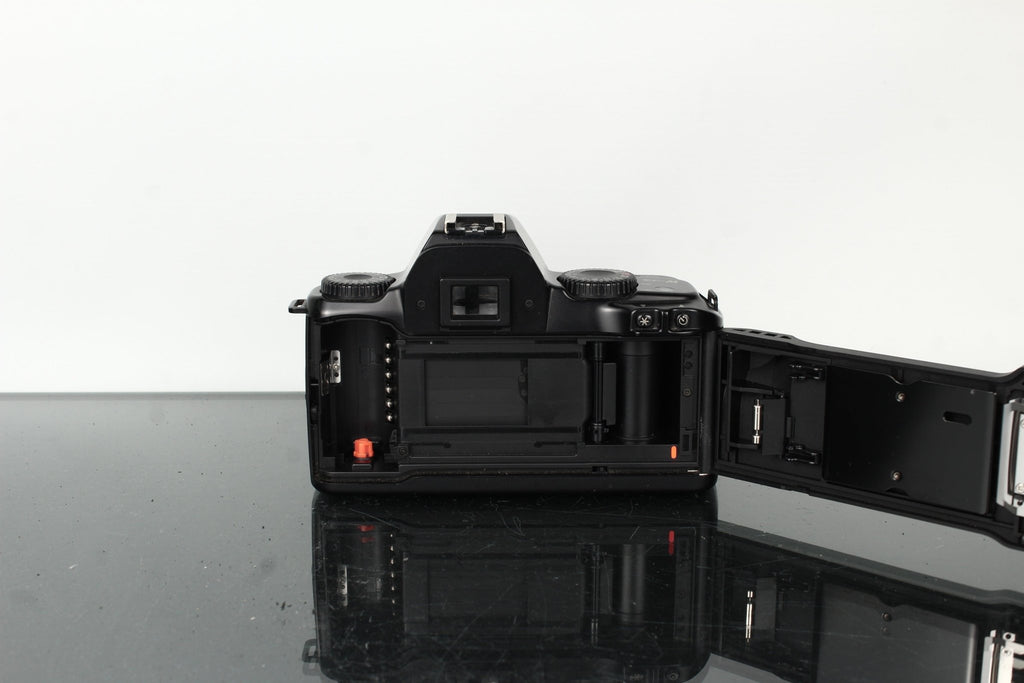 Canon EF - M + Canon Zoom Lens EF 35 - 105mm 1:4.5 - 5.6 - Dutch|Thrift