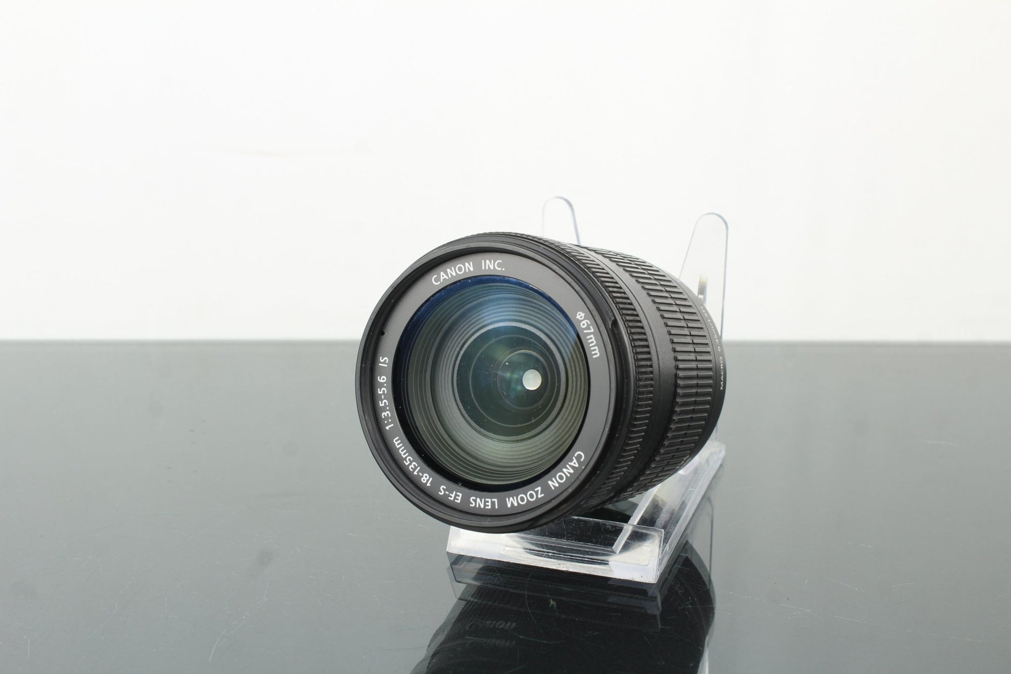 Canon EF - S 18 - 135mm 1:3.5 - 5.6 IS EF Mount - Dutch|Thrift