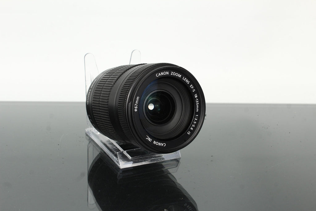 Canon EF - S 18 - 135mm f/3.5 - 5.6 IS - Dutch|Thrift