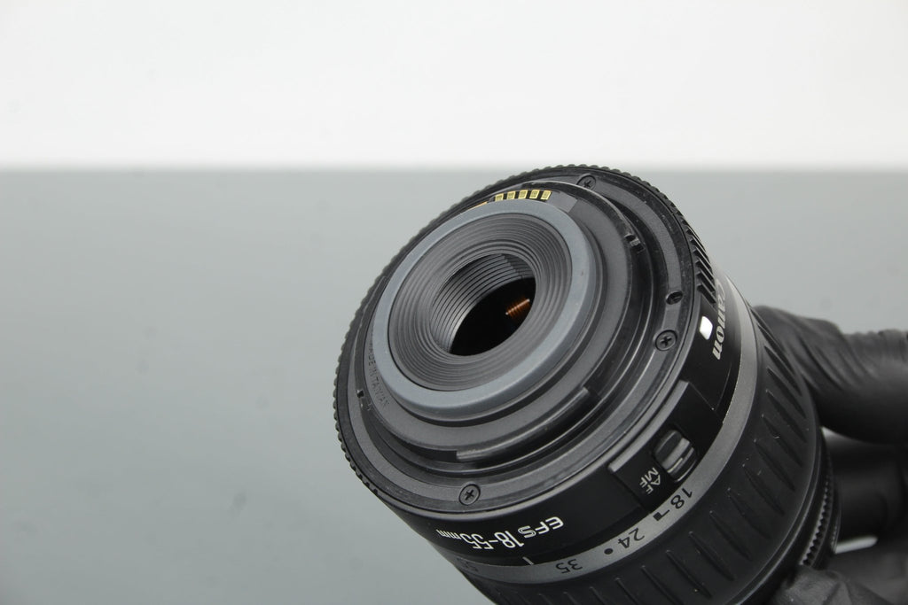 Canon EF - S 18 - 55mm 1:3.5 - 5.6 EF - S mount - Dutch|Thrift