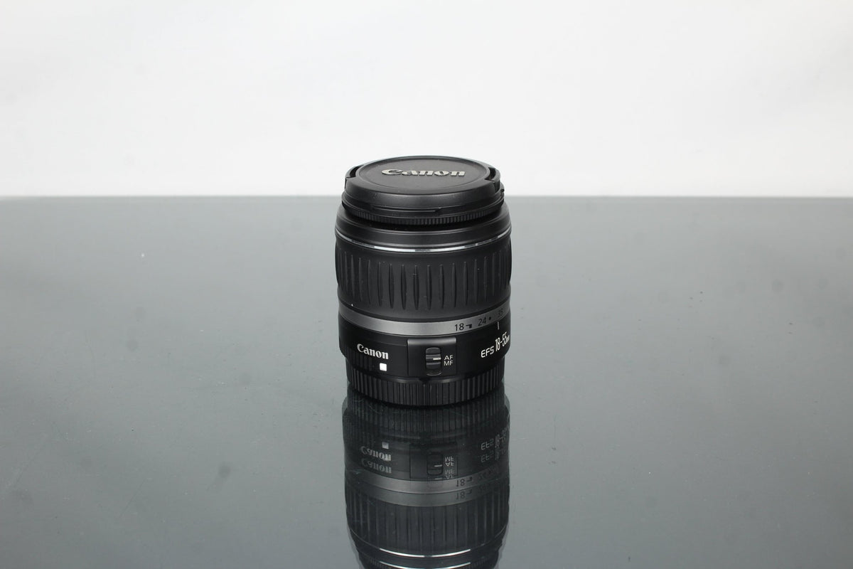 Canon EF - S 18 - 55mm 1:3.5 - 5.6 EF - S mount - Dutch|Thrift