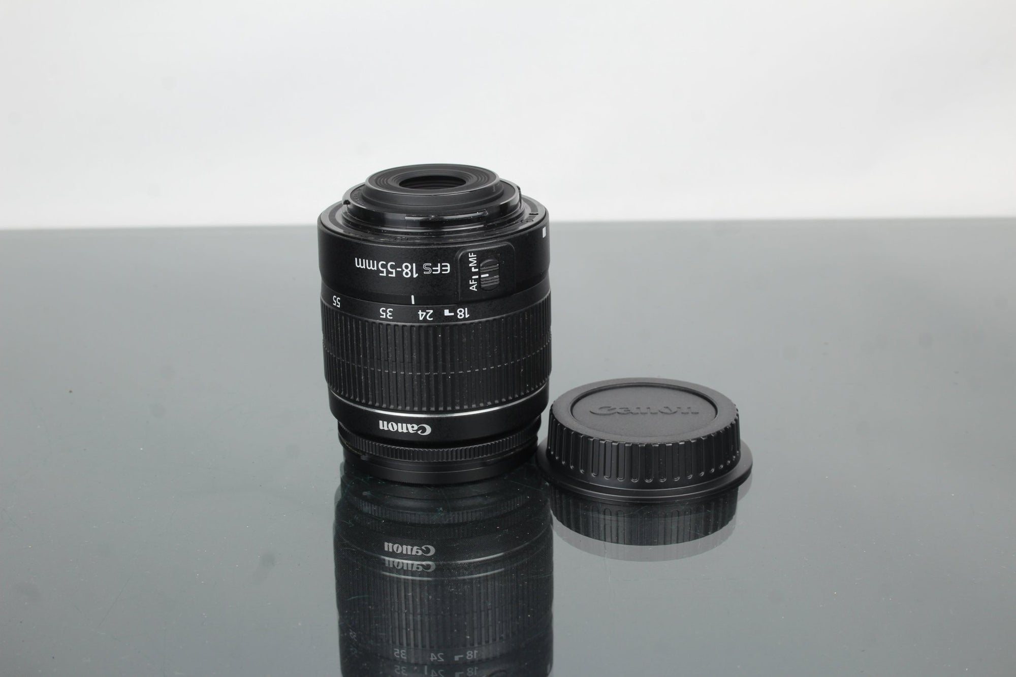 Canon EF - S 18 - 55MM 1:3.5 - 5.6 EF - S Mount - Dutch|Thrift