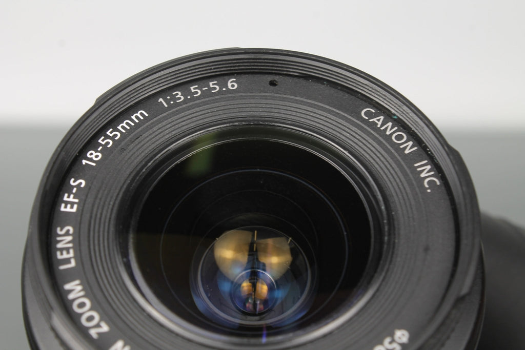 Canon EF - S 18 - 55mm f/3.5 - 5.6 - Dutch|Thrift