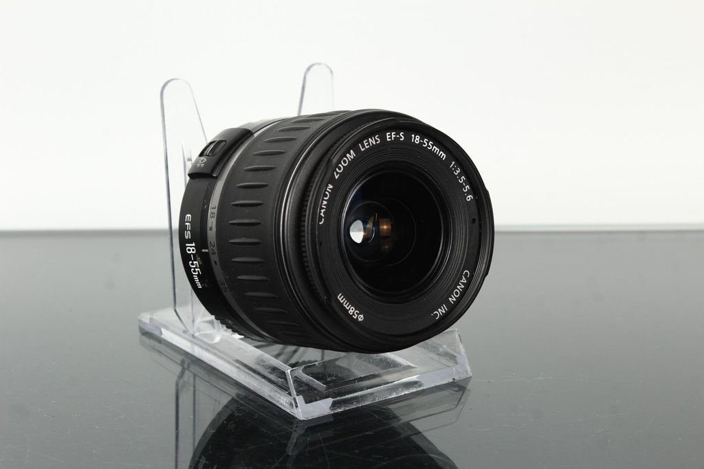 Canon EF - S 18 - 55mm f/3.5 - 5.6 Zoom Lens - Dutch|Thrift