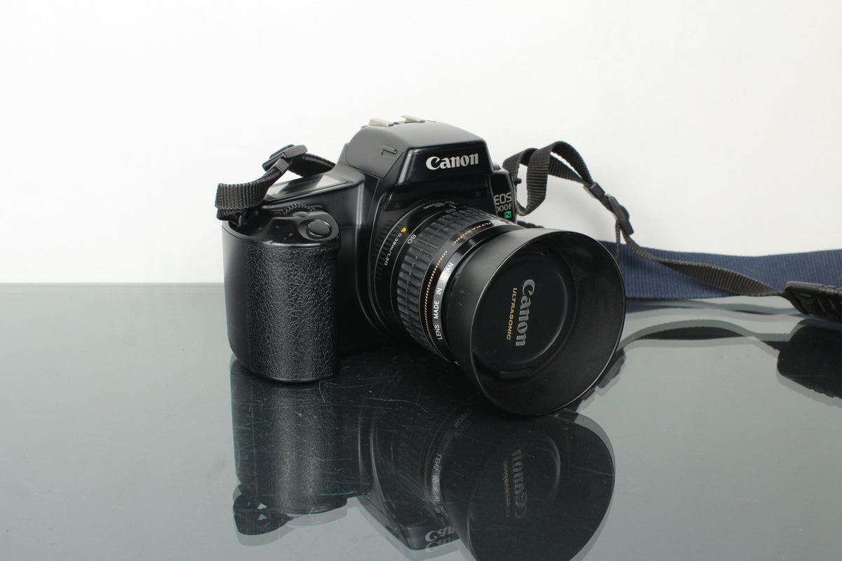 Canon EOS 1000F + 35 - 80mm 1:4 - 5.6 Canon EF lens - Dutch|Thrift