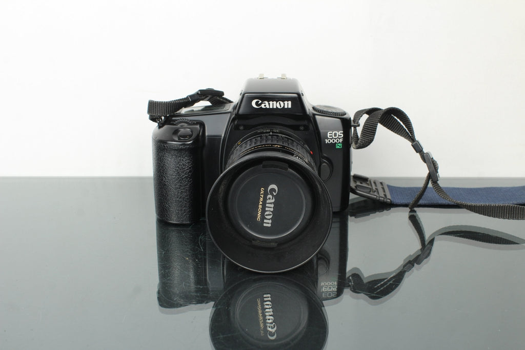 Canon EOS 1000F + 35 - 80mm 1:4 - 5.6 Canon EF lens - Dutch|Thrift