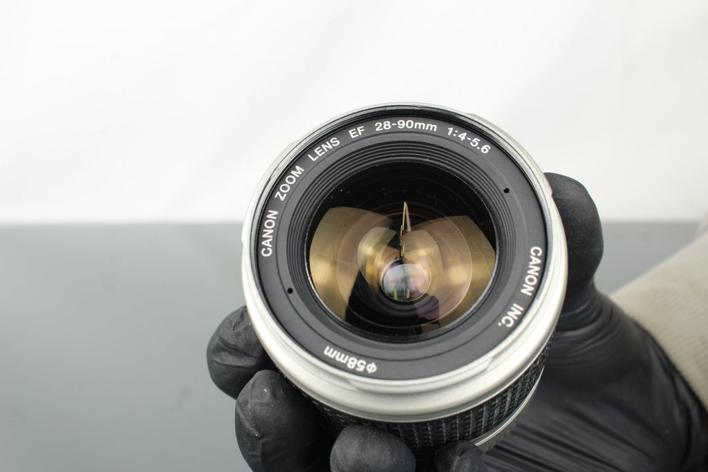 Canon EOS 300 + 28 - 90mm f/4 - 5.6 EF lens - Dutch|Thrift