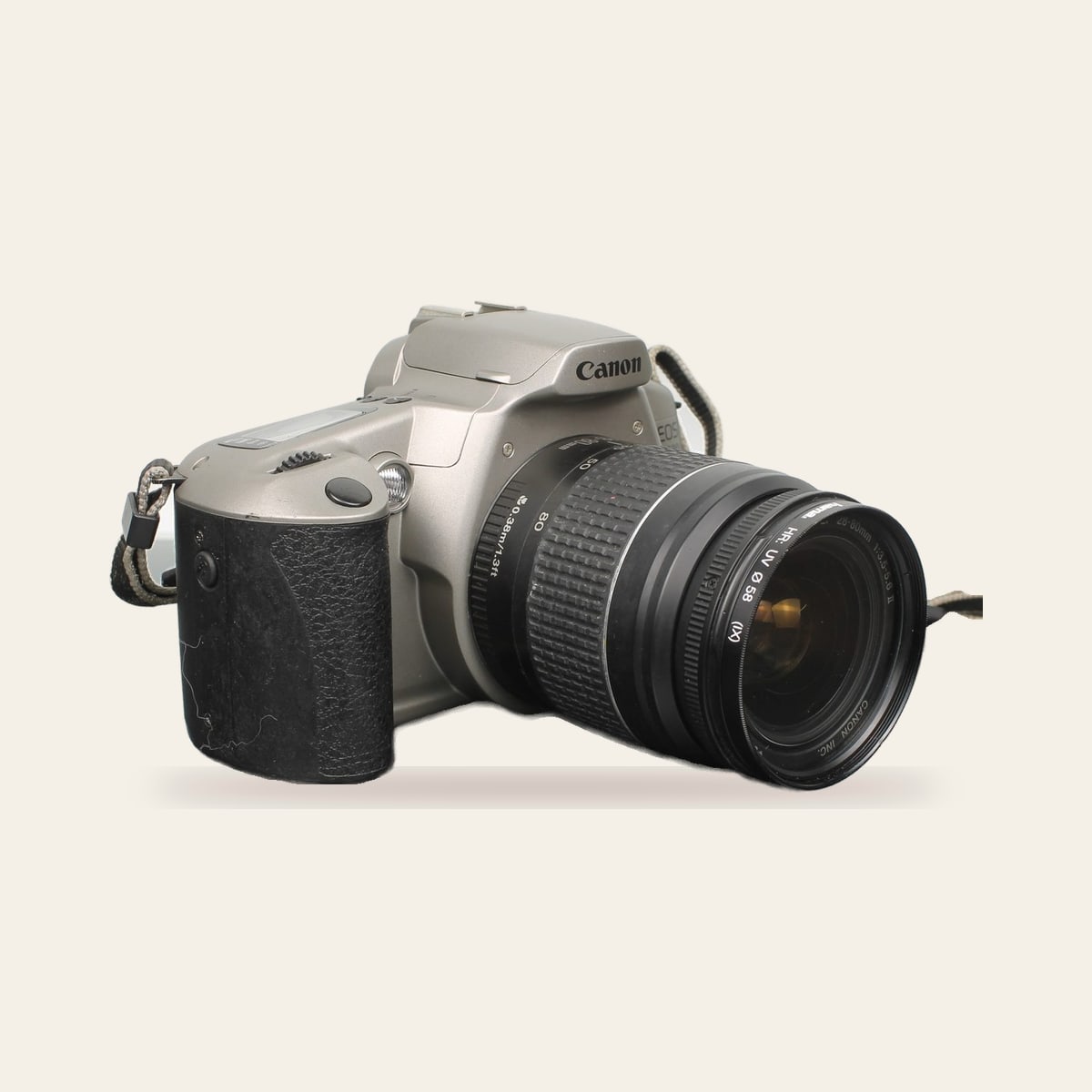 Canon EOS 3000 + Canon EF 28-80mm