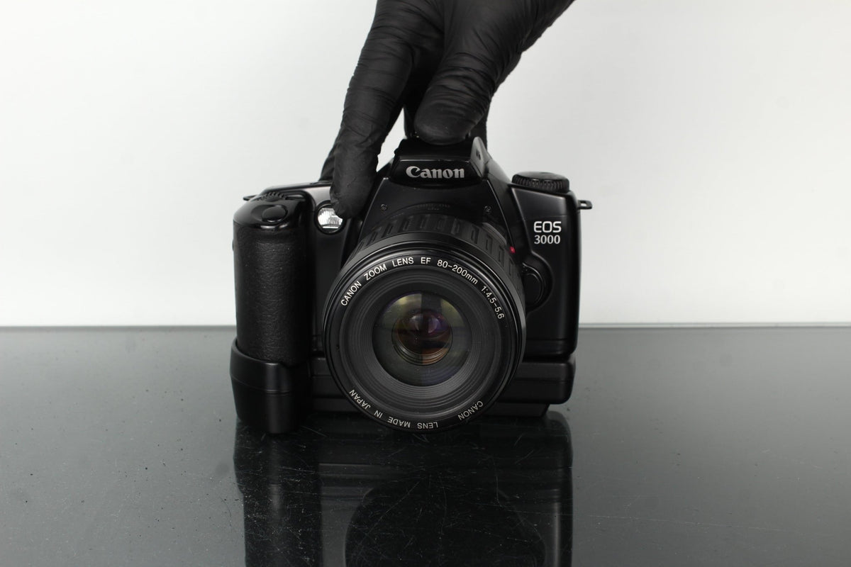 Canon EOS 3000 + Canon EF 80 - 200mm 1:4.5 - 5.6 - Dutch|Thrift