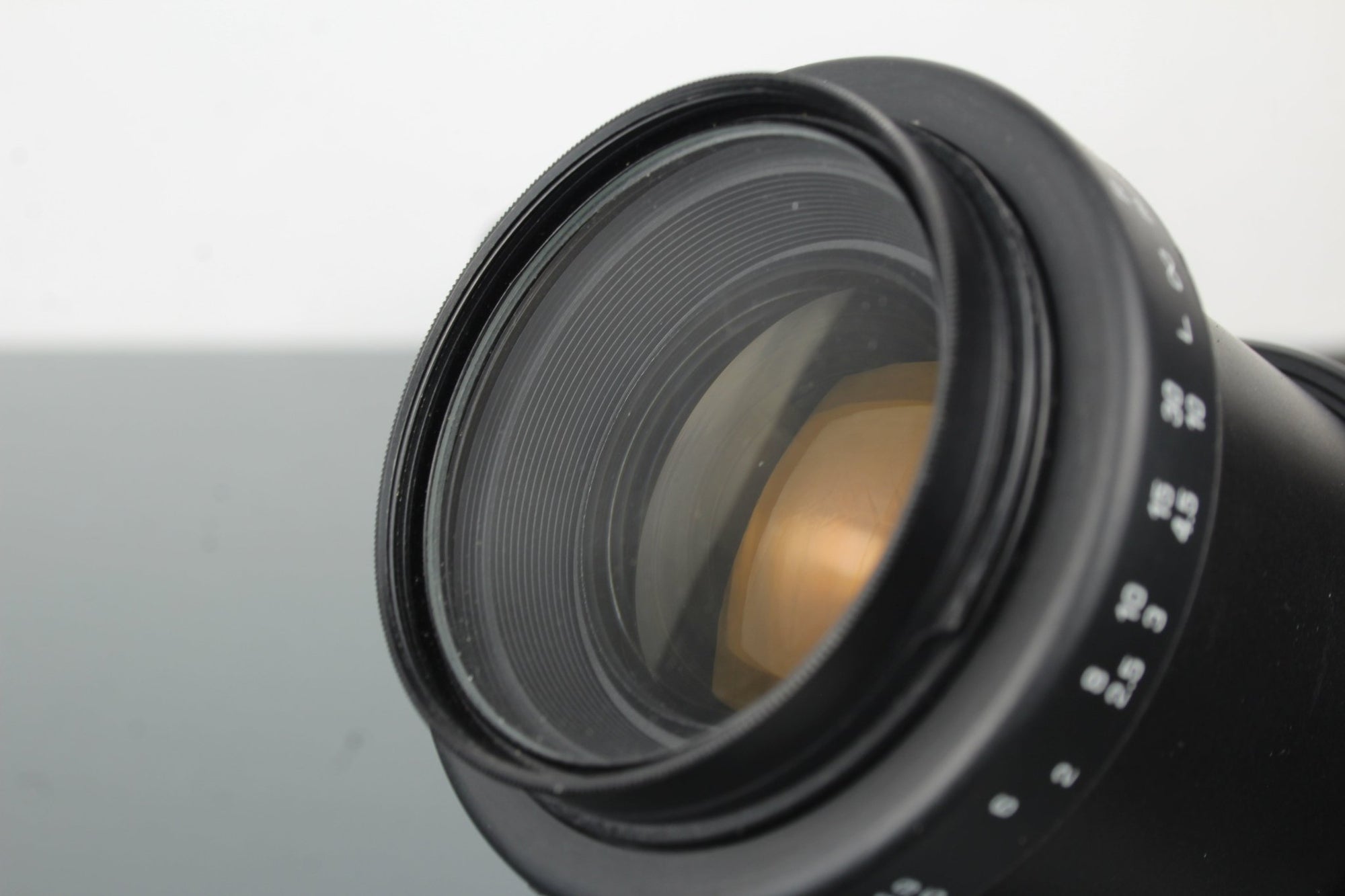 Canon EOS 300D + Tamron 80 - 210mm 1:4.5 - 5.6 lens - Dutch|Thrift