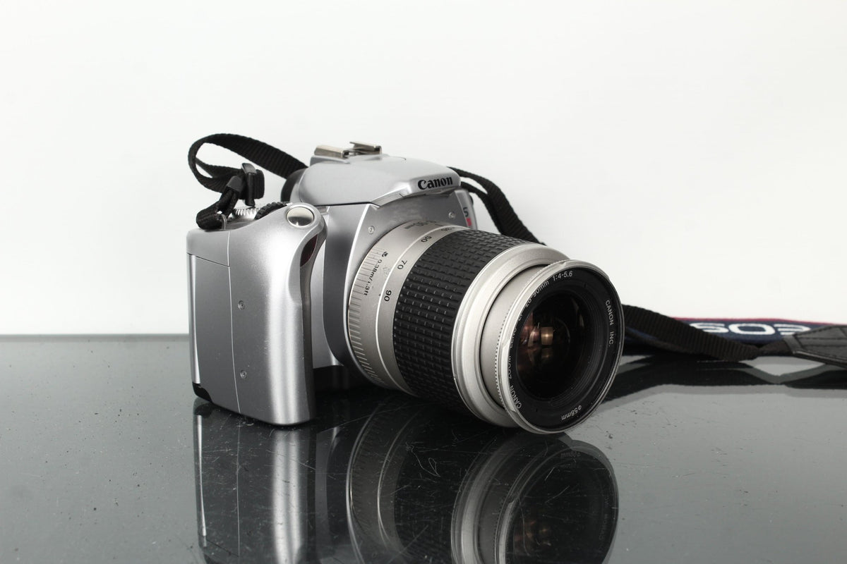 Canon EOS 300V + Canon EF 28 - 90mm 1:4 - 5.6 - Dutch|Thrift