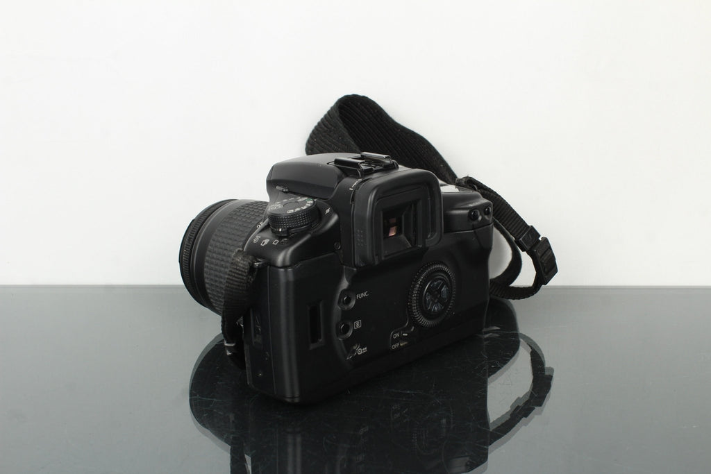 Canon EOS 33 - Dutch|Thrift