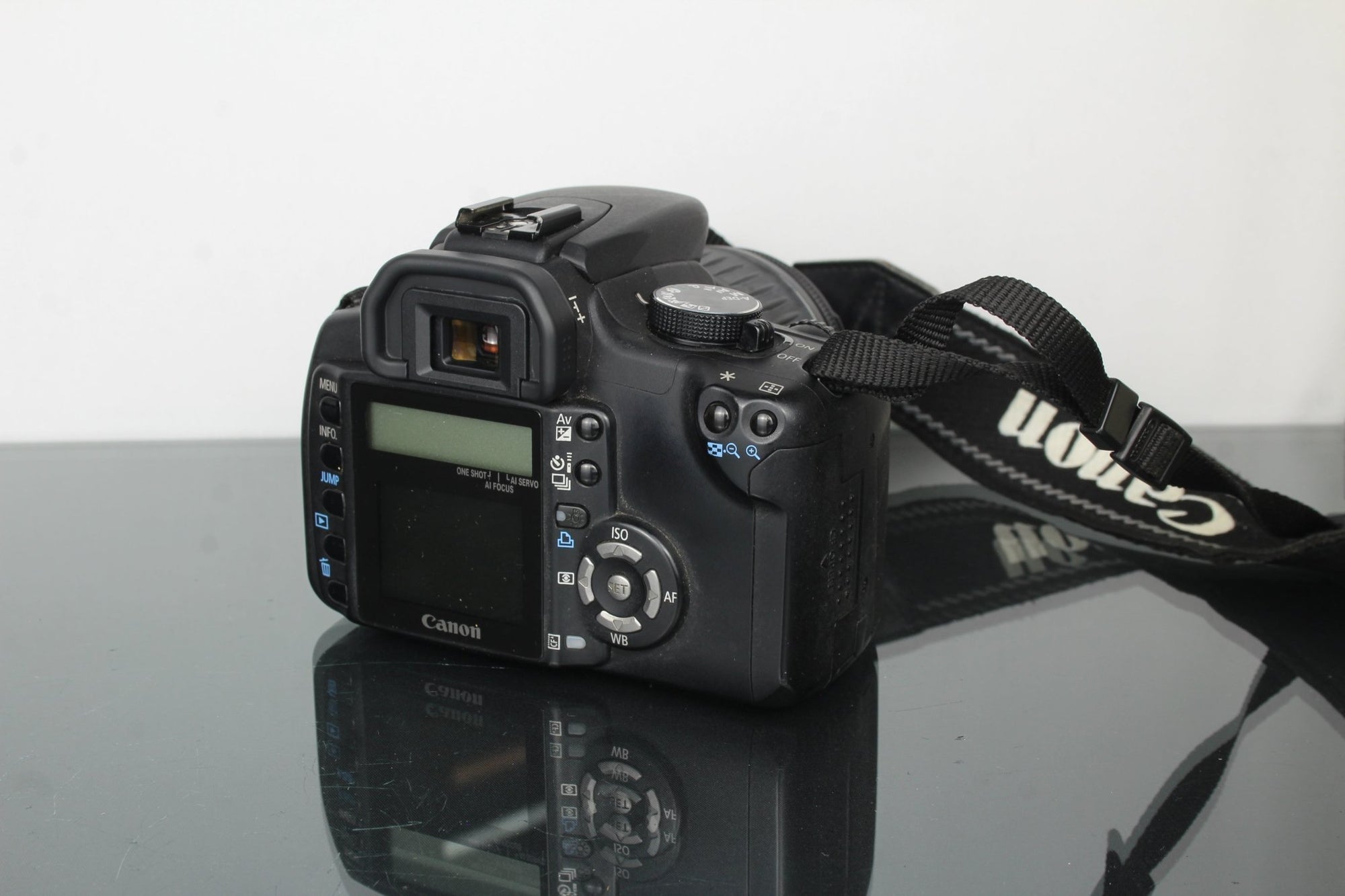 Canon EOS 350D + 18 - 55mm 1:3.5 - 5.6 Canon lens - Dutch|Thrift