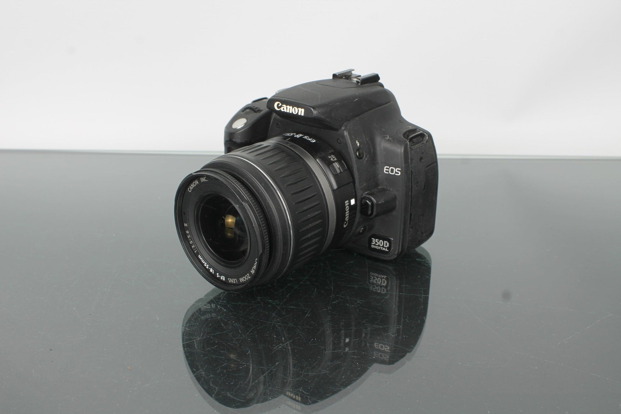 Canon EOS 350D - Dutch|Thrift