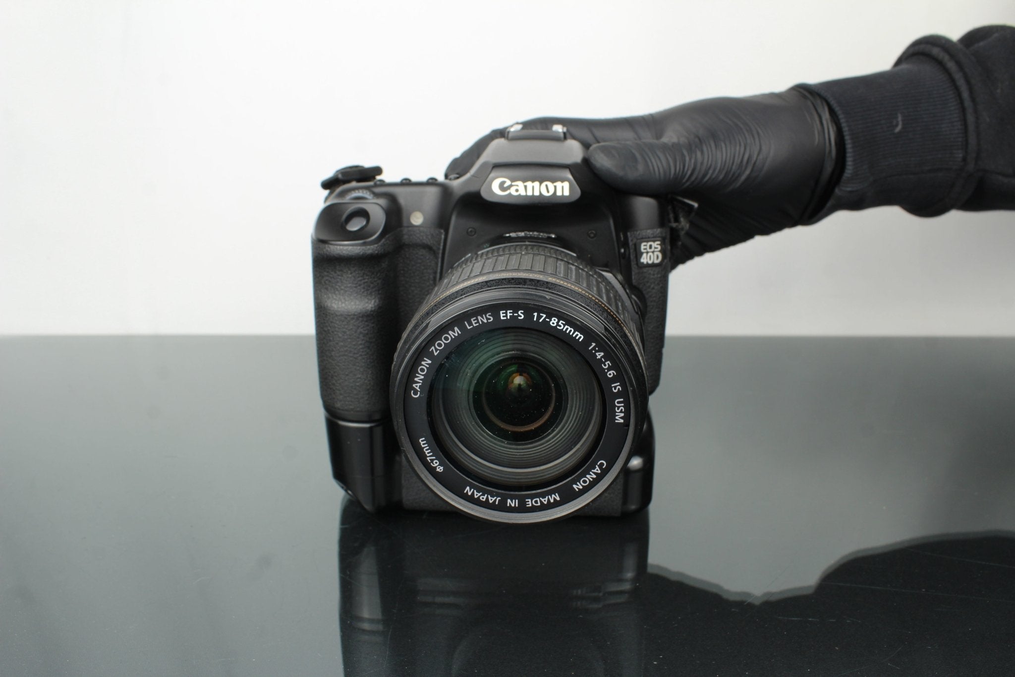 Canon EOS 40D + Canon Zoom Lens EF-S 17-85mm 1:4-5.6 67mm – Dutch