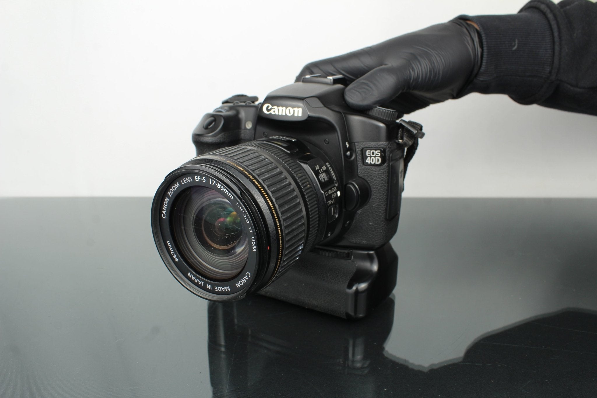 Canon EOS 40D + Canon Zoom Lens EF-S 17-85mm 1:4-5.6 67mm – Dutch