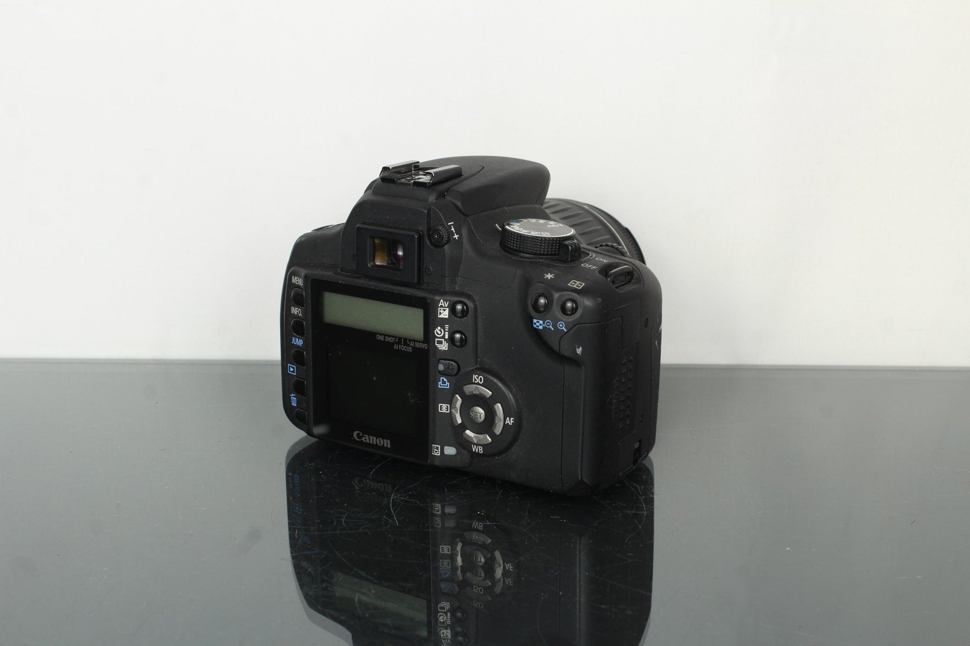 Canon EOS 450D - Dutch|Thrift