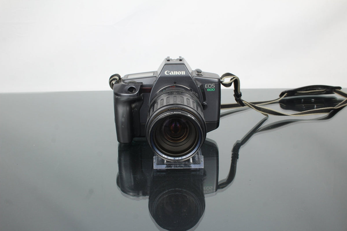 Canon EOS 600 + 35 - 135mm 1:4 - 5.6 Canon EF lens - Dutch|Thrift
