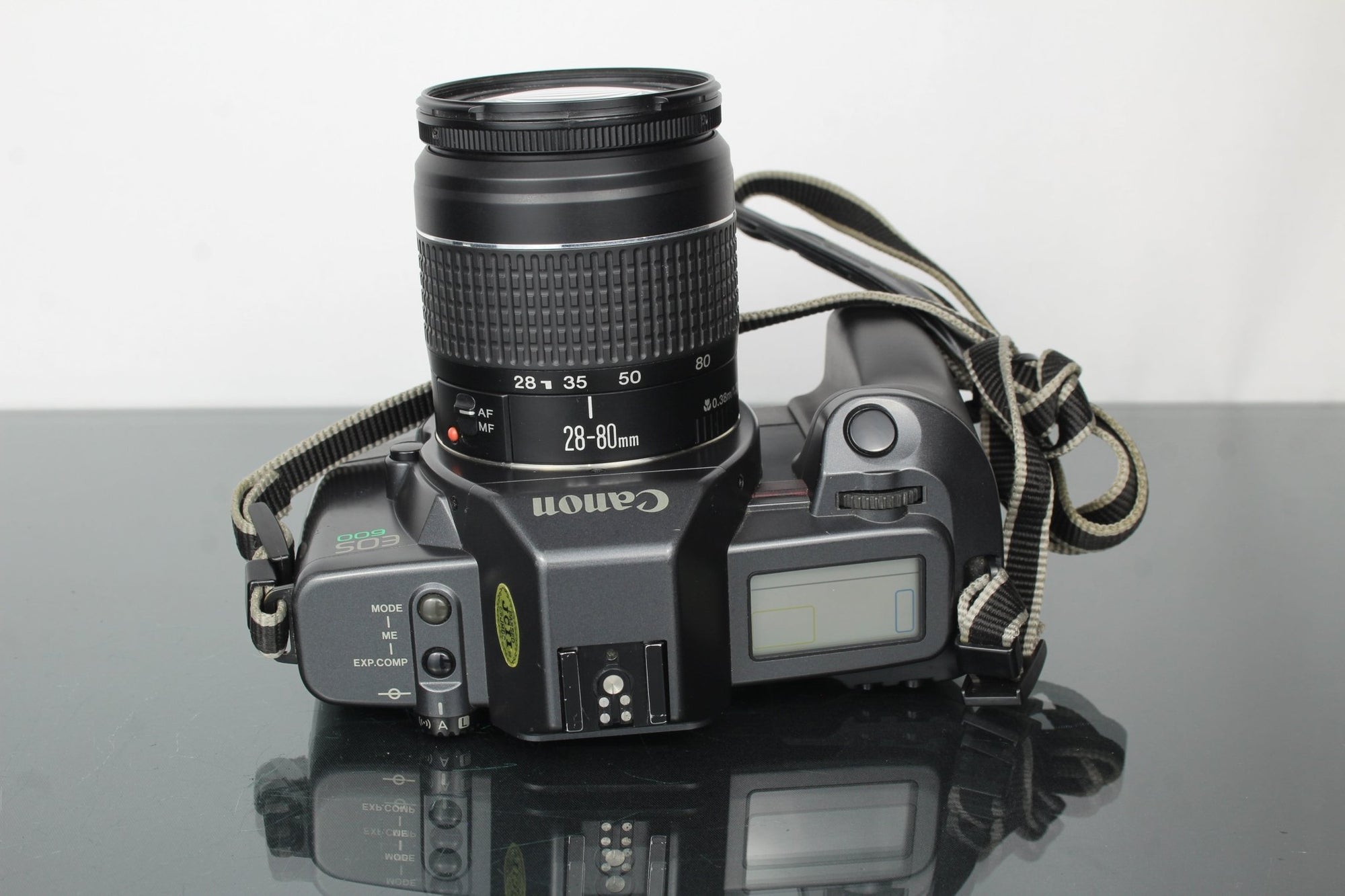 Canon EOS 600 + Canon EF 28 - 80mm 3.5 - 5.6 II lens (EF mount) - Dutch|Thrift