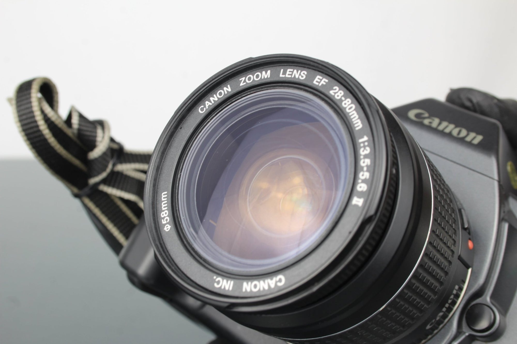 Canon EOS 600 + Canon EF 28 - 80mm 3.5 - 5.6 II lens (EF mount) - Dutch|Thrift