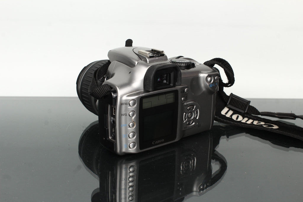 Canon EOS + Canon EF - S 18 - 55mm f/3.5 - 5.6 II - Dutch|Thrift