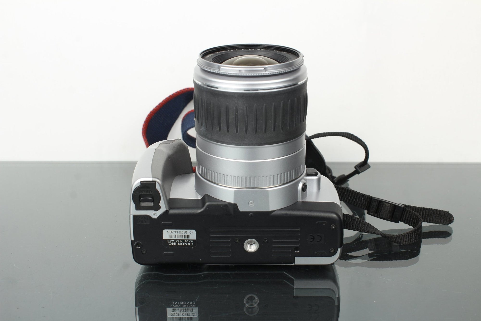 Canon EOS Rebel TI + Canon EF 28 - 90mm 1:4 - 5.6 lens - Dutch|Thrift