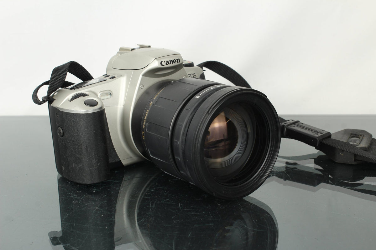 Canon EOS300 + Tamron AF Aspherical LD 28 - 200mm 1:3.8 - 5.6 (Canon EF mount) - Dutch|Thrift