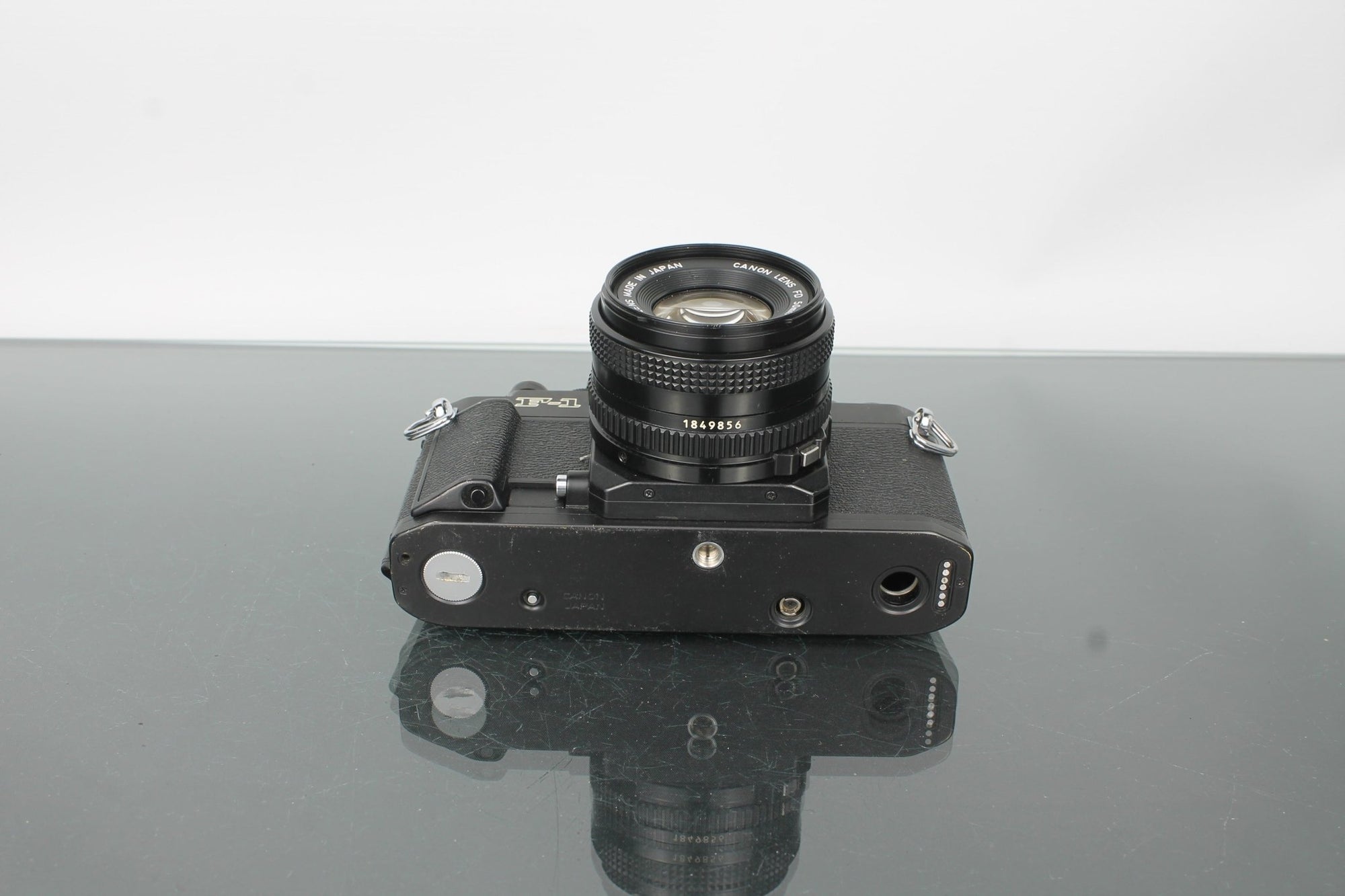 Canon F - 1 - Dutch|Thrift