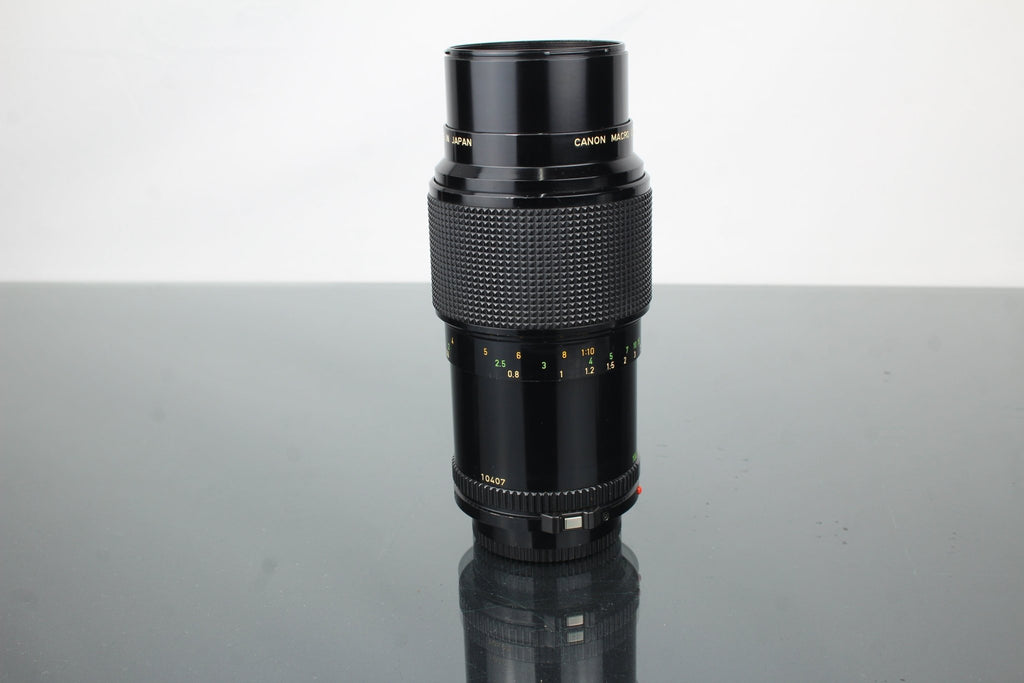 Canon FD 100mm 1:4 (FD Mount) - Dutch|Thrift