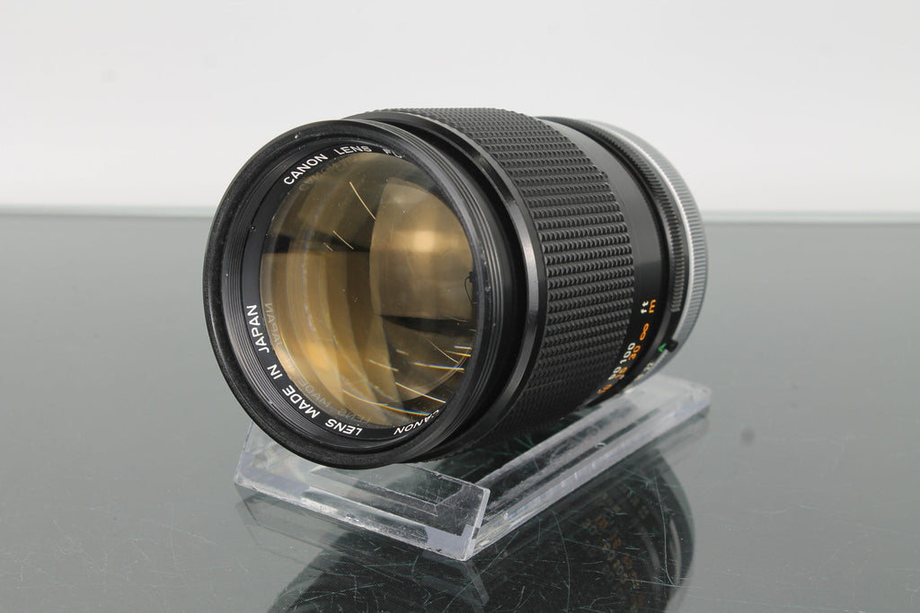 Canon FD 135mm 1:2.5 S.C. - Dutch|Thrift