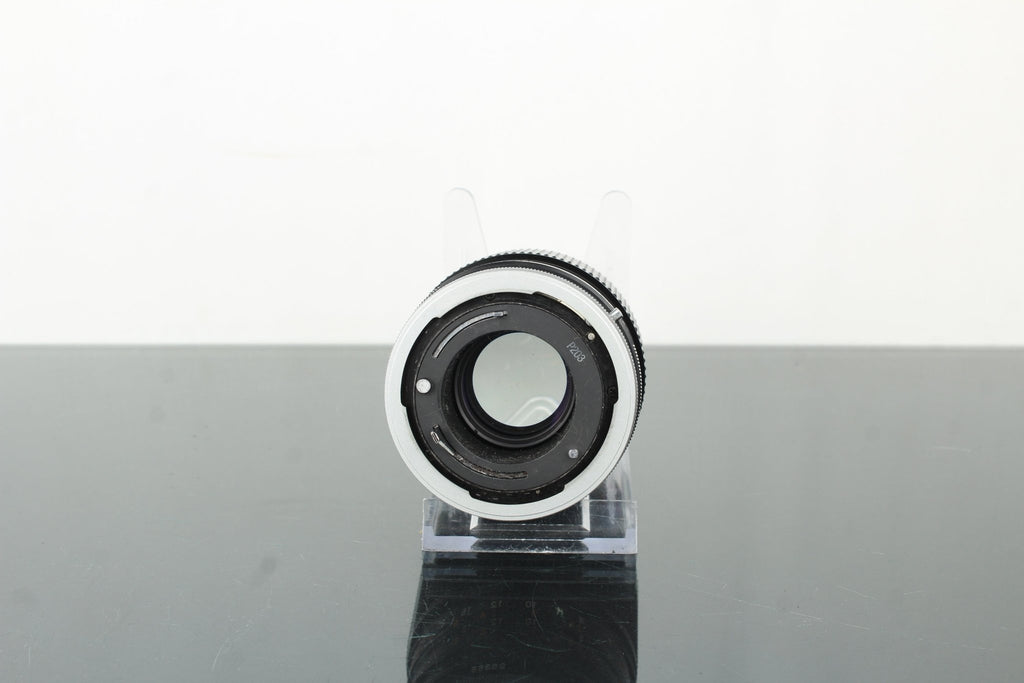 Canon FD 135mm 1:2.5 S.C. FD Mount - Dutch|Thrift
