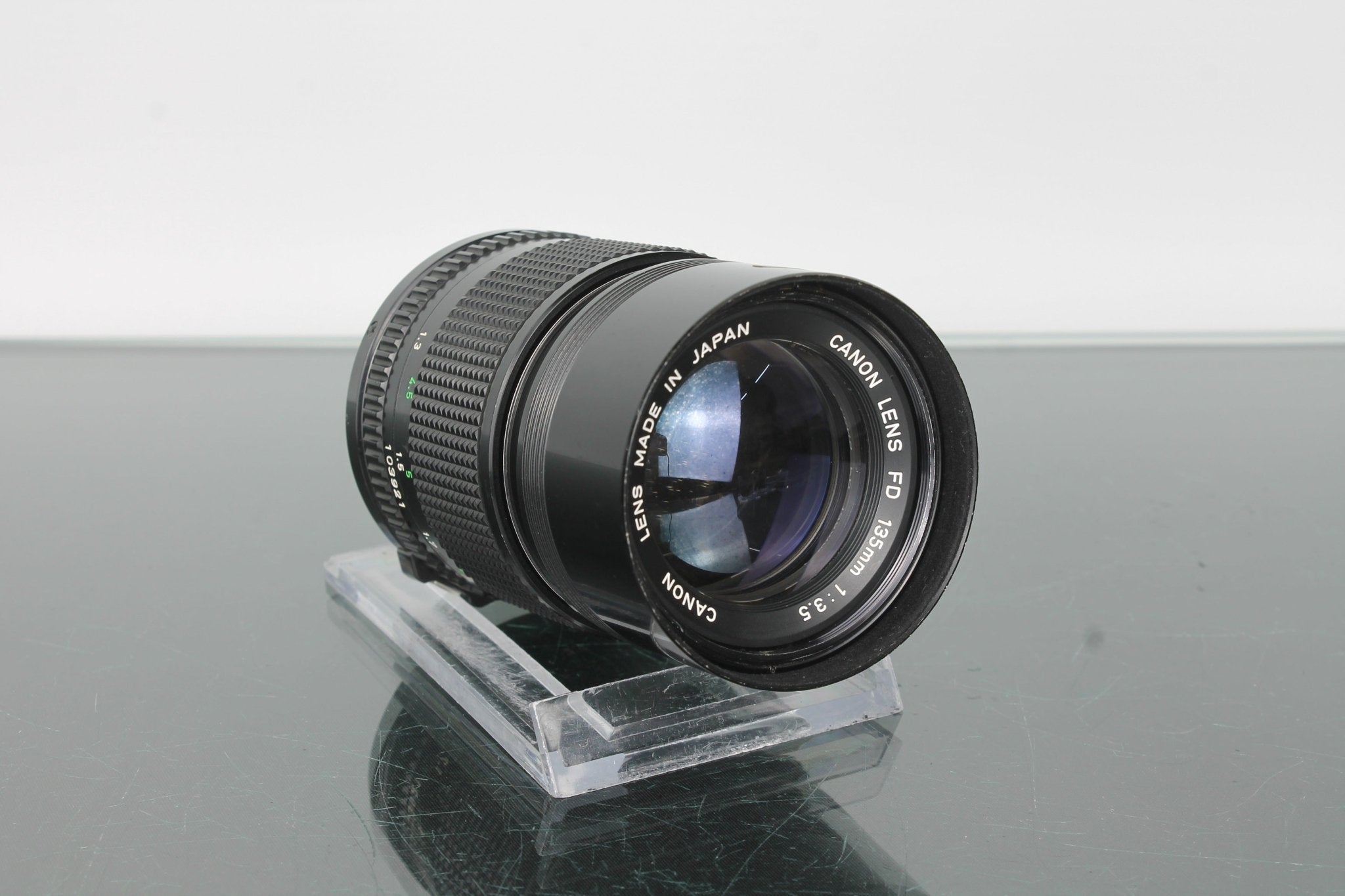 【専用ケース付】CANON LENS FD 135mm 1:3.5 S.C. Canon FD 135mm f/3.5 Prime Lens for Film & Mirrorless – Dutch|Thrift