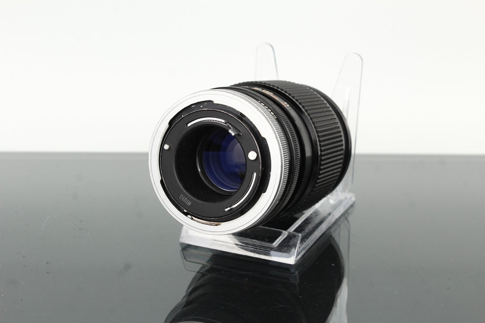 Canon FD 135mm f/2.5 S.C. - Dutch|Thrift