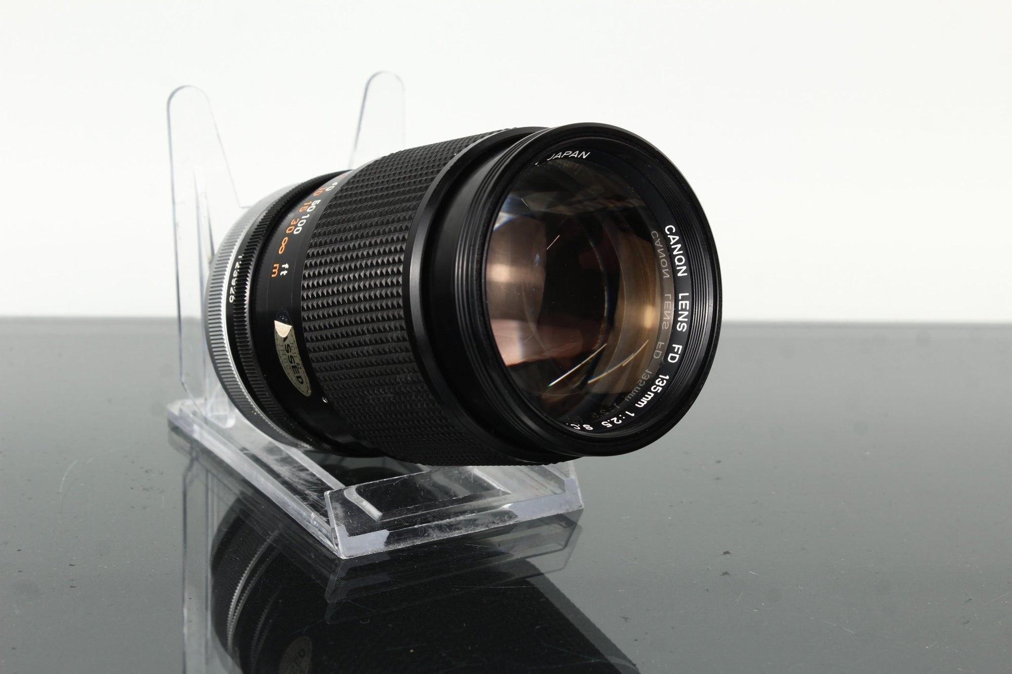 Canon FD 135mm f/2.5 S.C. - Dutch|Thrift