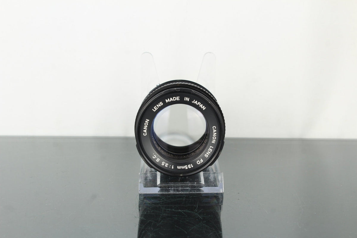 Canon FD 135mm f/3.5 - Dutch|Thrift