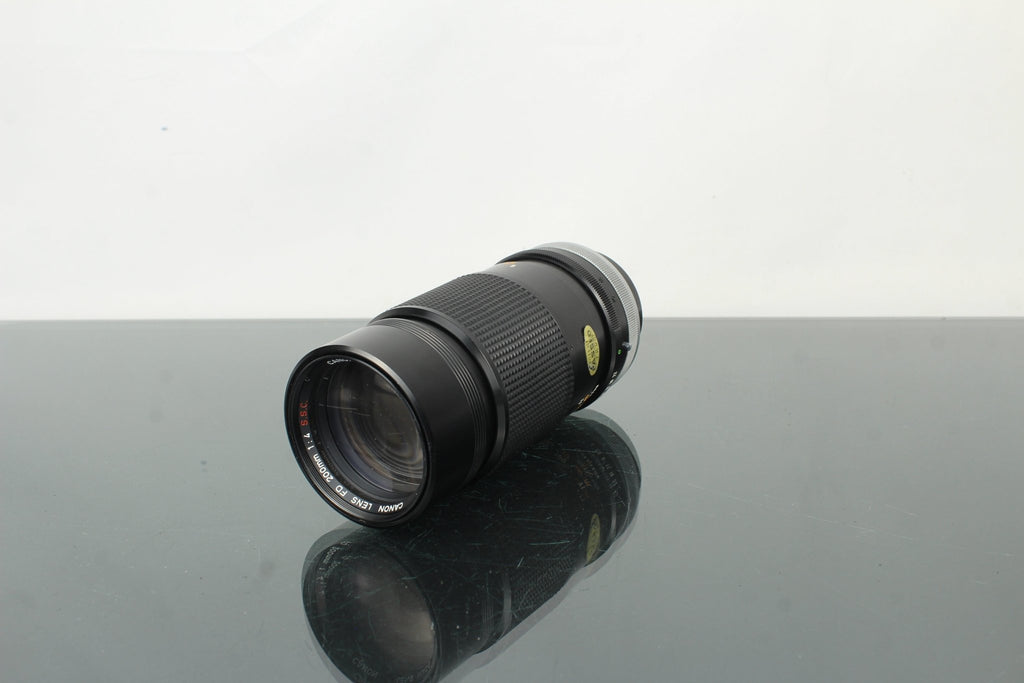 Canon FD 200mm 1:4 FD Mount - Dutch|Thrift