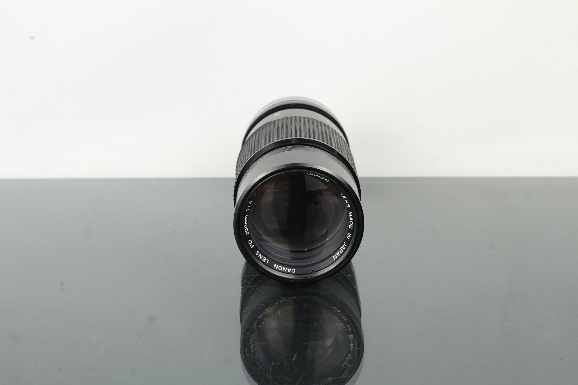 Canon FD 200mm 1:4 FD Mount - Dutch|Thrift