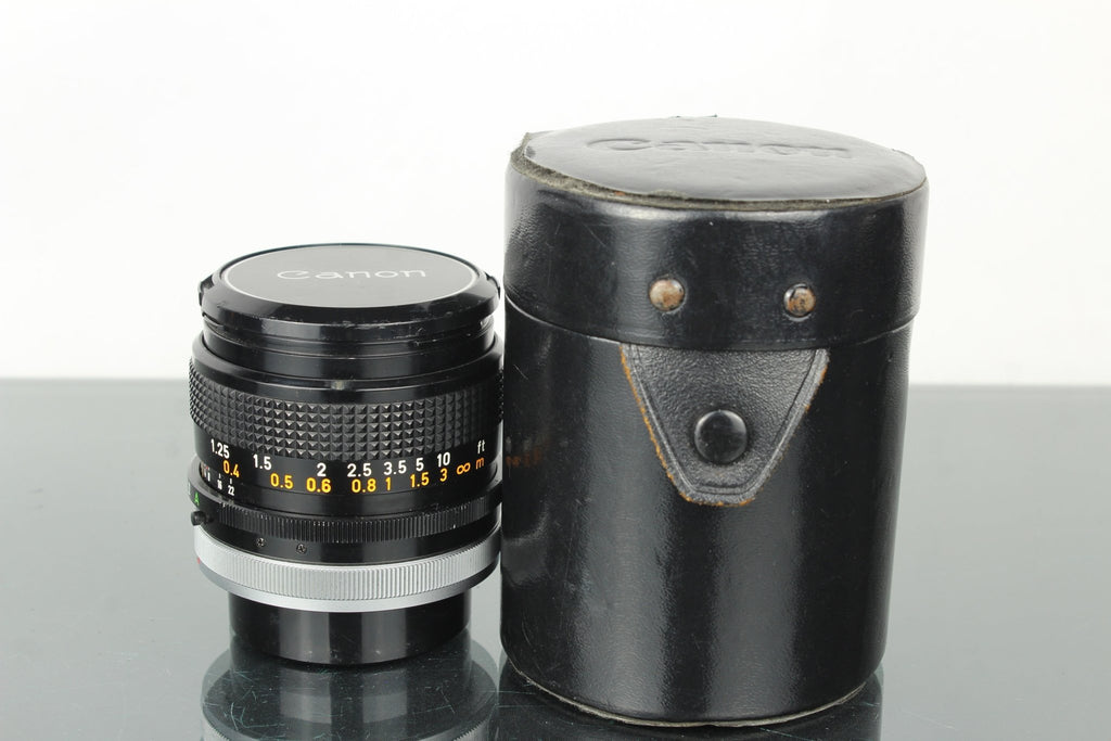 Canon FD 28mm 1:2.8 FD Mount - Dutch|Thrift